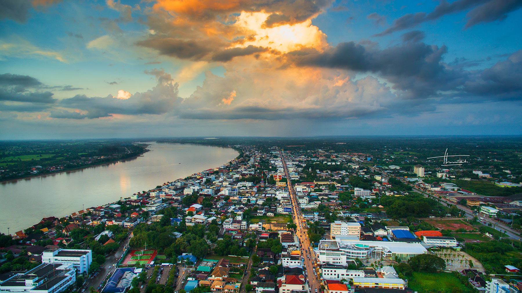 Bus to nongkhai city